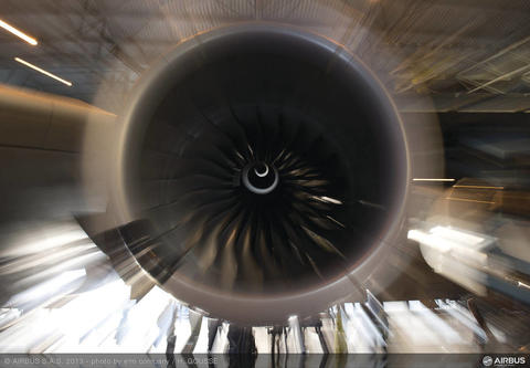 Engine effect Engine effect
