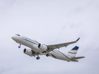 Comlux ACJ320neo in flight