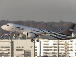 20181116-P3616-MSN8403-A320ACJ-F1-HR-005r.jpg