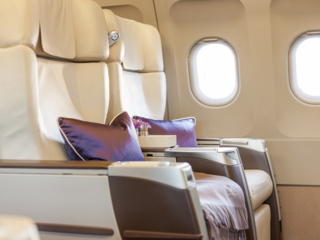 ACJ319 LX-MCO - Global Jet seats close up