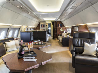 ACJ318 Elite LX-LTI cabin interior