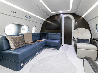 ACJ TwoTwenty 9H-220CJ - Lounge ACJ TwoTwenty 9H-220CJ - Lounge