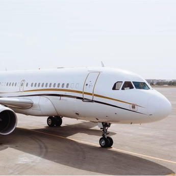 ACJ319 9H-LIV Comlux
