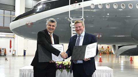 Chadi Saade, President of Airbus Corporate Jets signing a firm partnership agreement with David Best, Jet Aviation’s senior vice president regional operations Americas in Singapore