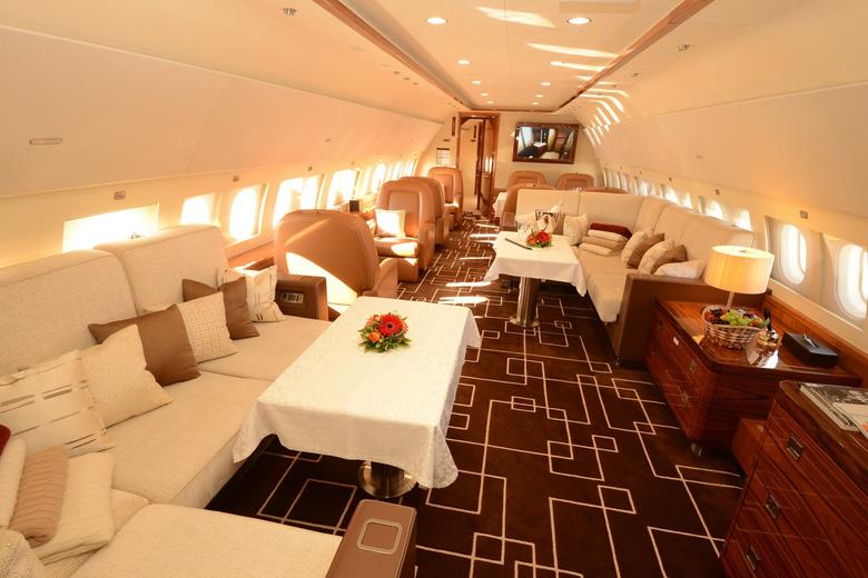MJet ACJ319 Lounge