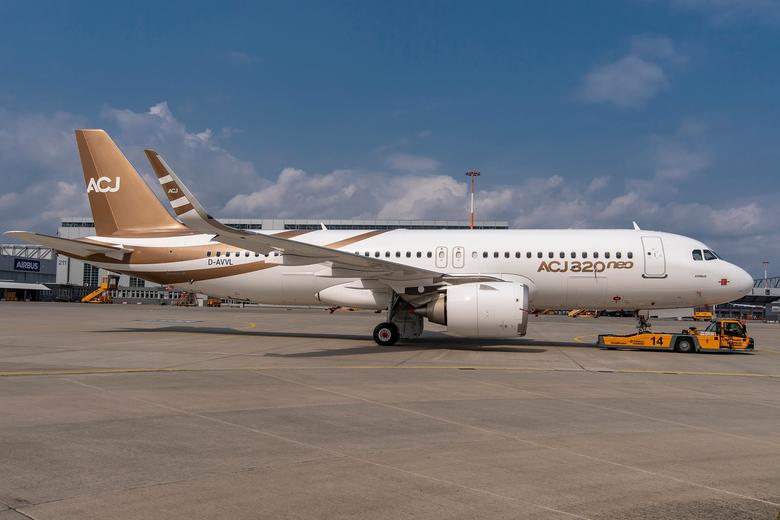 1st-ACJ320neo.jpg