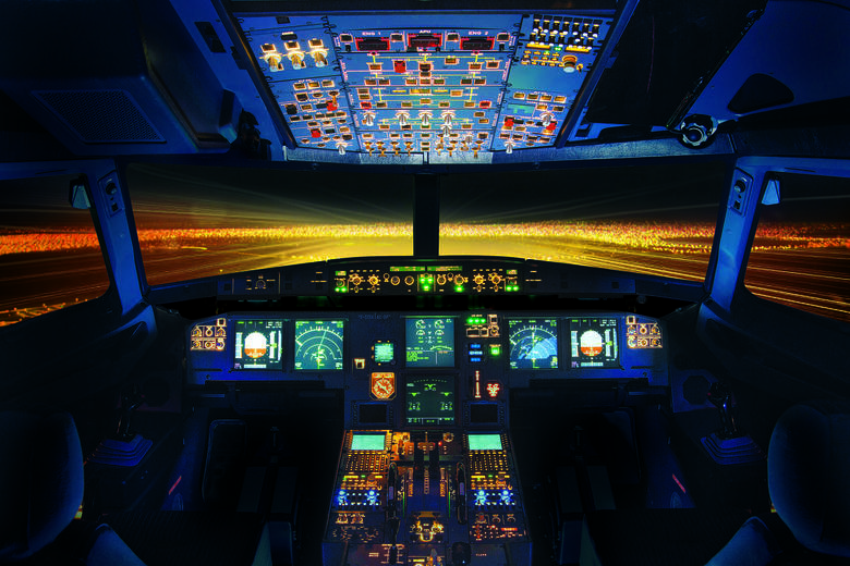 A320 Airbus cockpit by night