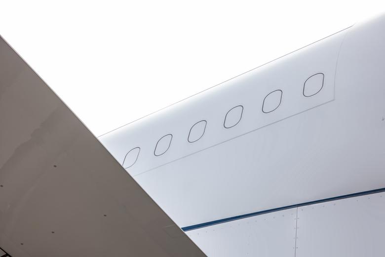 ACJ330 P4-MLO - Global Jet, exterior close up